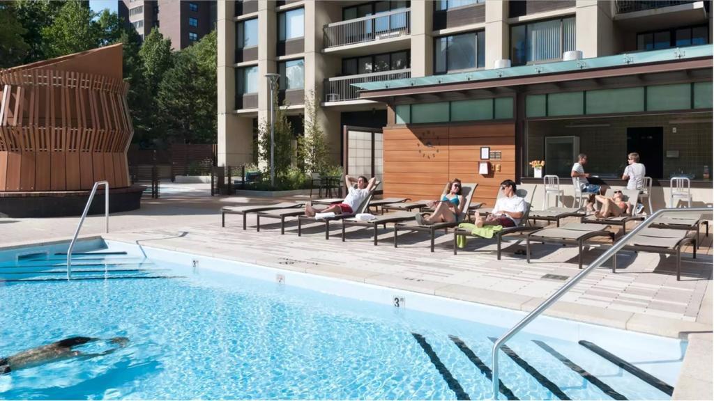 Global Luxury Suites At The Commonwealth 보스톤 외부 사진