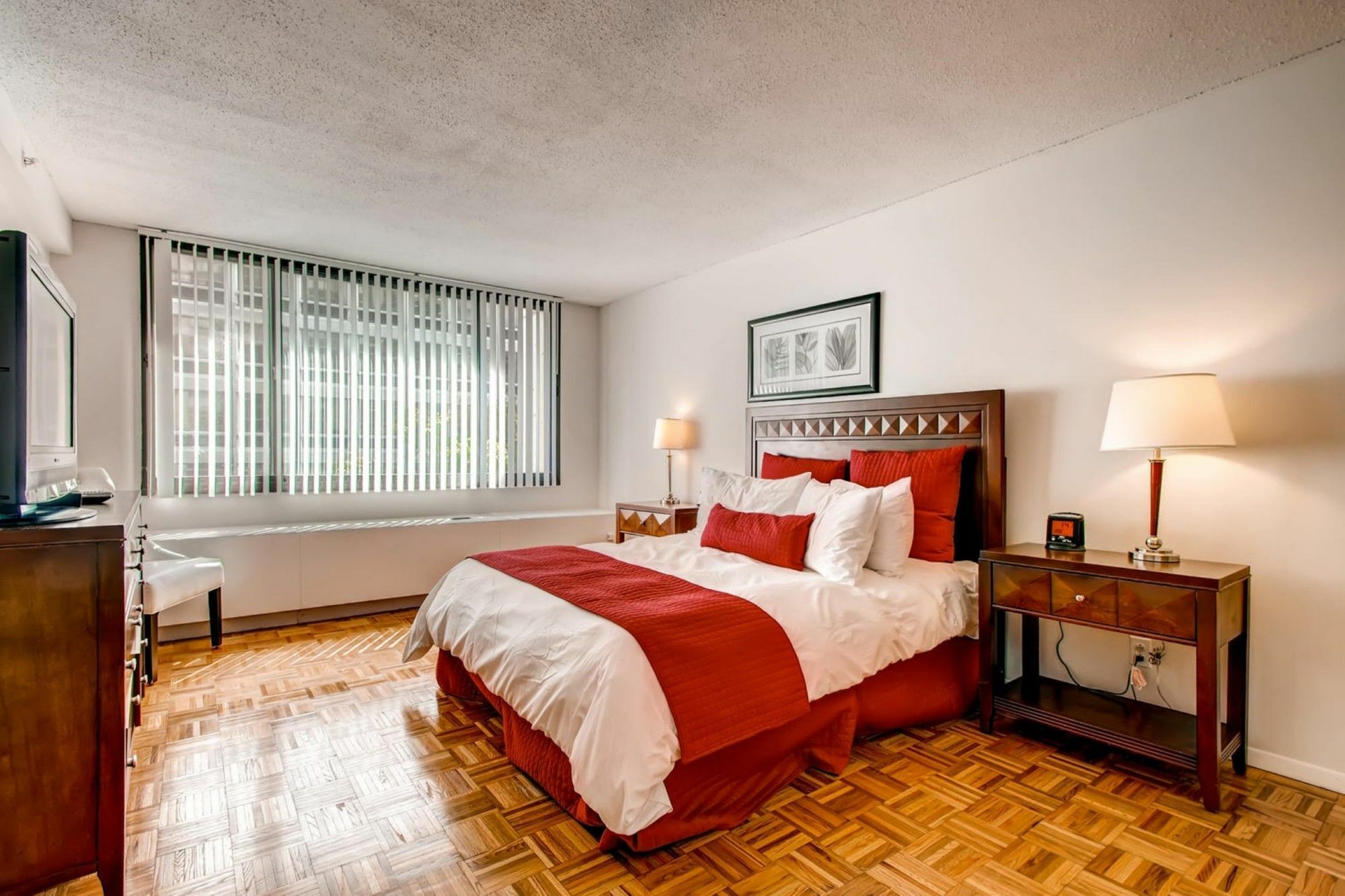 Global Luxury Suites At The Commonwealth 보스톤 외부 사진